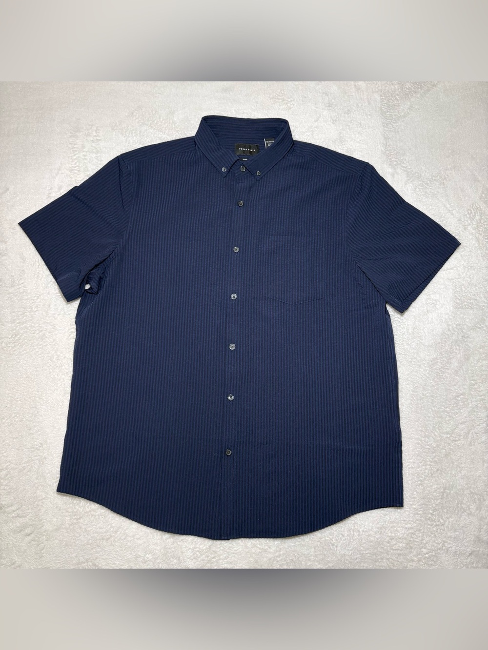 Perry Ellis Mens XL Blue Striped Standard Fit Short Sleeve Button Down Shirt